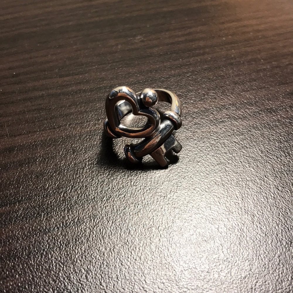 James Avery Key to My Heart Ring